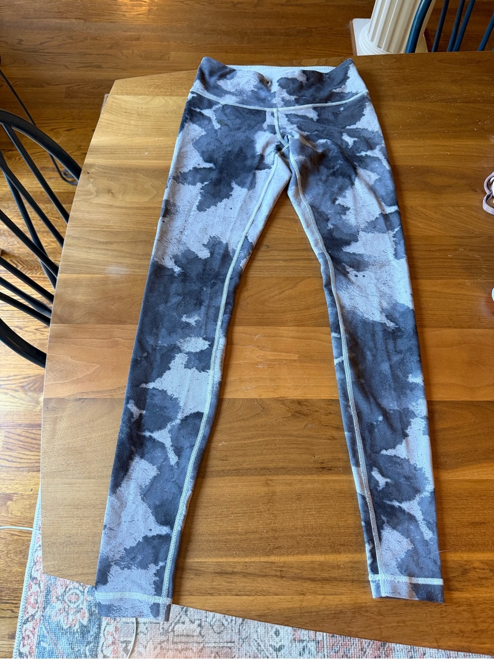 lululemon athletica Gray Camouflage Jeggings